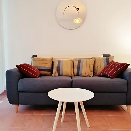 Apartamento La Major, T2 Standing Avec Parking *
